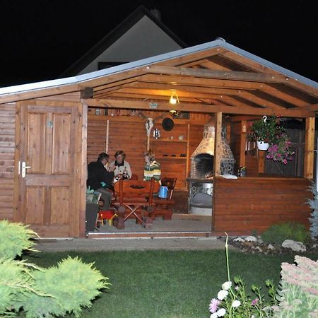 Vila Mirka Попрад Екстериор снимка
